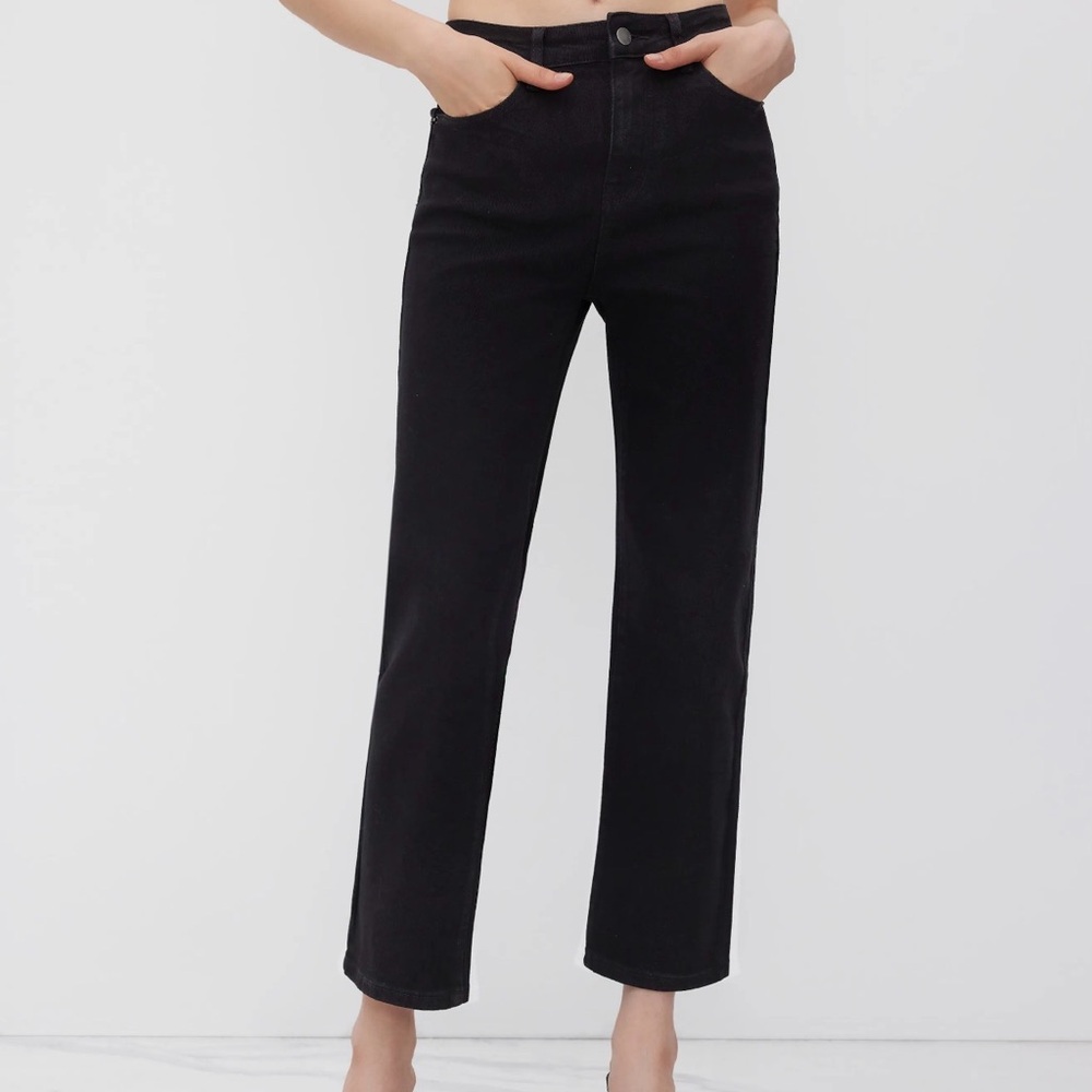 Cider Black Straight Leg Women's Jeans
